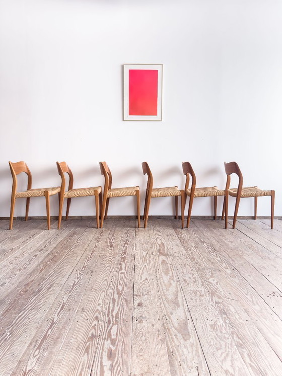 Image 1 of Set van 6 teakhouten eetkamerstoelen van Niels O. Møller voor J.L. Moller, model 71