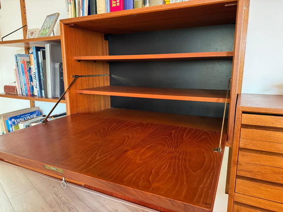 Image 1 of Vintage wandsysteem (Poul Cadovius Royal System?)