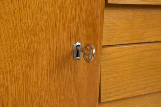 Image 1 of Vintage dressoir U-458 van Jiří Jiroutek voor Interiér Praha, jaren 60, Tsjechoslowakije