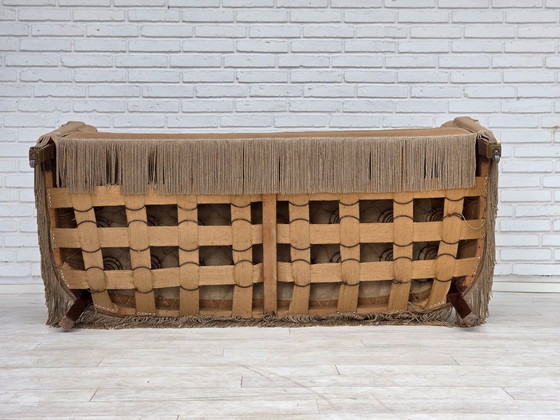 Image 1 of Deense tweezitsbank uit de jaren 50, bekleed met meubelvelours en voorzien van teakhouten poten.