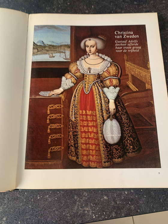 Serie di Libri in 3 Parti – Libri d'arte, Paper (photo 4 of 15)