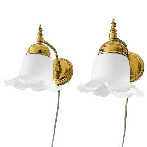 Image 1 of Set wandlampen messing melkglas Hollywood Regency 1970's