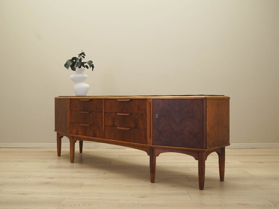 Image 1 of Credenza in noce, design danese, anni '60, prodotta in Danimarca