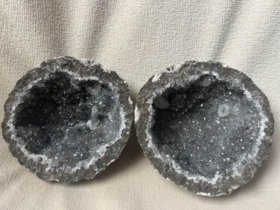 Image 1 of Coconut geode mineral from Las Choyas, Chihuahua, Mexico.