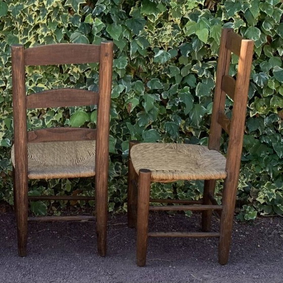 Zwei handgefertigte Stühle mit Strohsitzfläche aus massiver Eiche – Esszimmerstühle, Wood (photo 5 of 12)