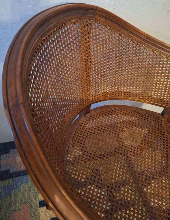 Image 1 of Sillón de media luna de ratán y madera noble, estilo Luis XV, principios del siglo XX