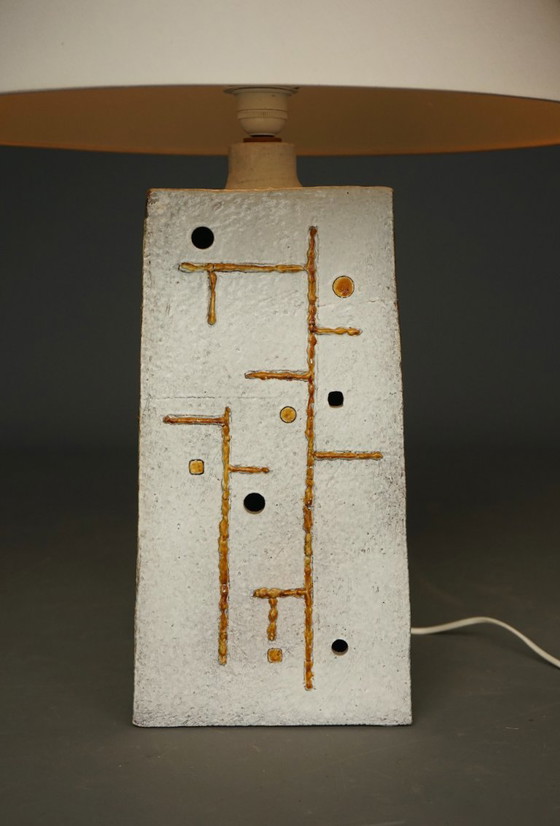Mid-Century Ceramic Table Lamp With Abstract Design, 1970s (photo 11 of 16)