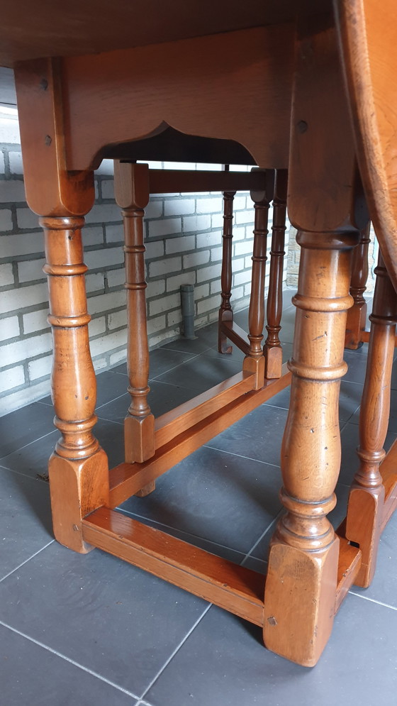 Image 1 of Schuitema Jugendstil eetkamer hangoren tafel 