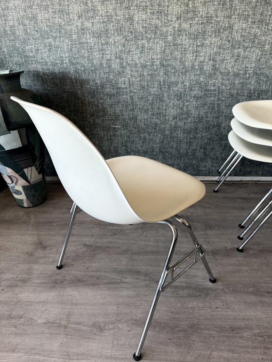 Image 1 of 8 sedie laterali in plastica Vitra Eames RE DSS – Charles & Ray Eames