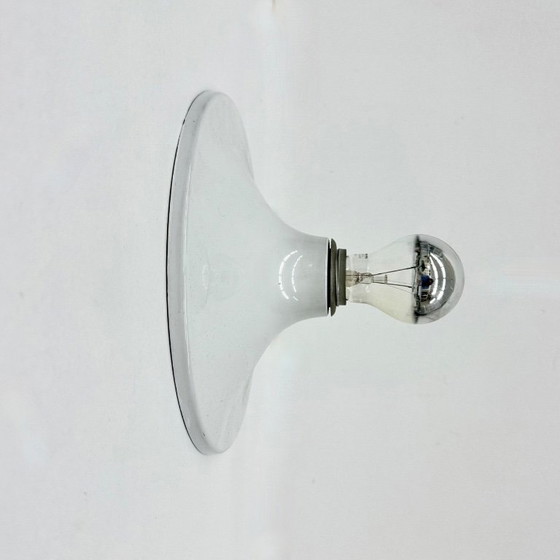 Image 1 of Mid Century Design Wandleuchte aus weißem Aluminium, 1970er Jahre