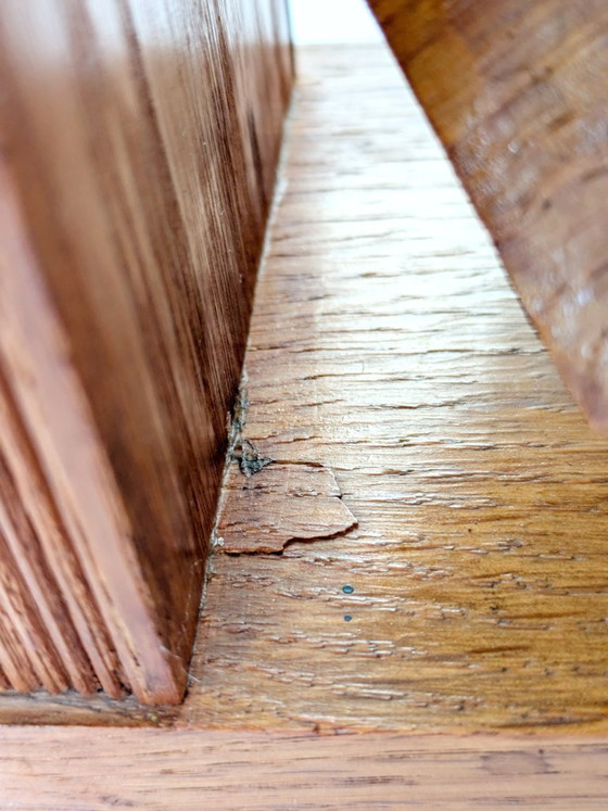 Image 1 of Fermalibri in legno di metà secolo con cubo smaltato, design geometrico modernista, anni '60