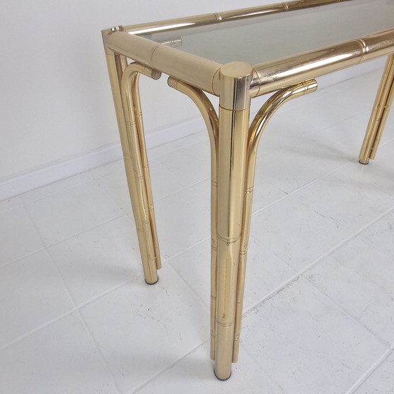 Image 1 of Tavolino rettangolare italiano in ottone, bambù e vetro fumé, anni '70