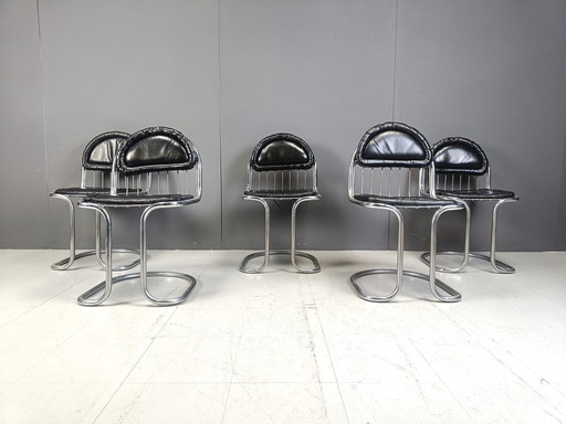 Chaises de salle à manger cantilever en chrome et cuir, 1970S