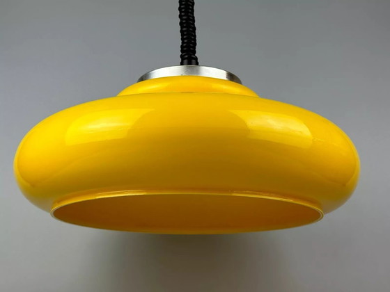 Image 1 of Lampada da soffitto anni '60-'70, lampada a sospensione, plastica, metallo cromato, design spaziale