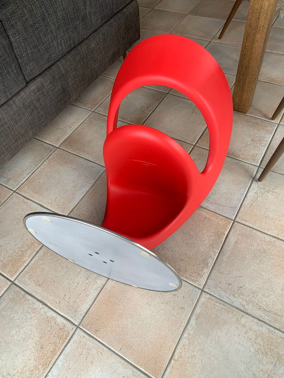 Image 1 of Beautiful Infiniti Chair