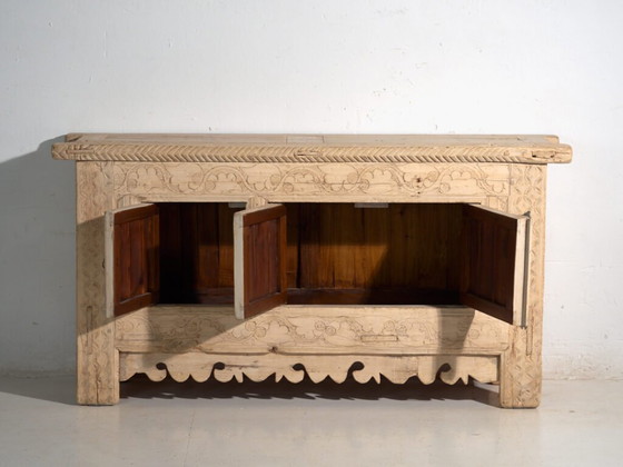 Credenza antica intagliata in legno di abete – Cina, c. 1920 – Credenze, Iron (photo 40 of 40)