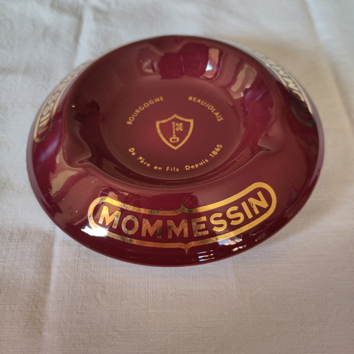 Asbak reclame Mommessin