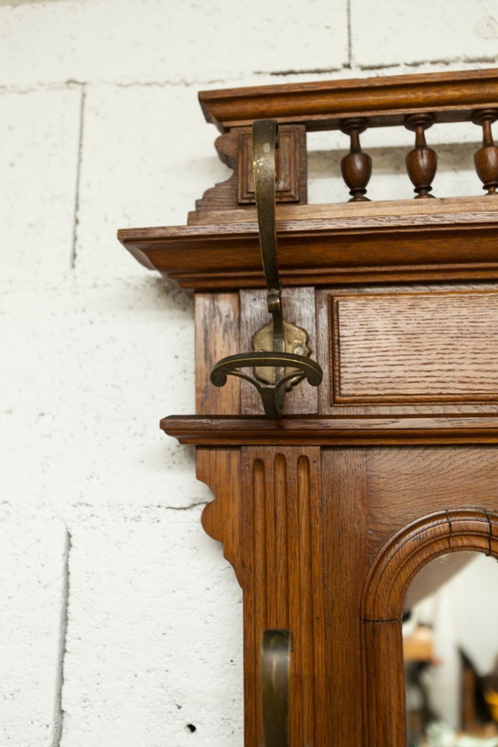 Image 1 of Vestiaire Napoléon III en noyer fin 19e, 3 miroirs, marbre