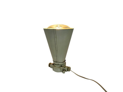 Philips - Louis Kalff - modelo ZF 10 - metal - años 50