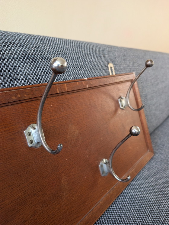 Porte-manteau vintage des années 70 – Portemanteaux, Metal, Wood (photo 4 of 6)