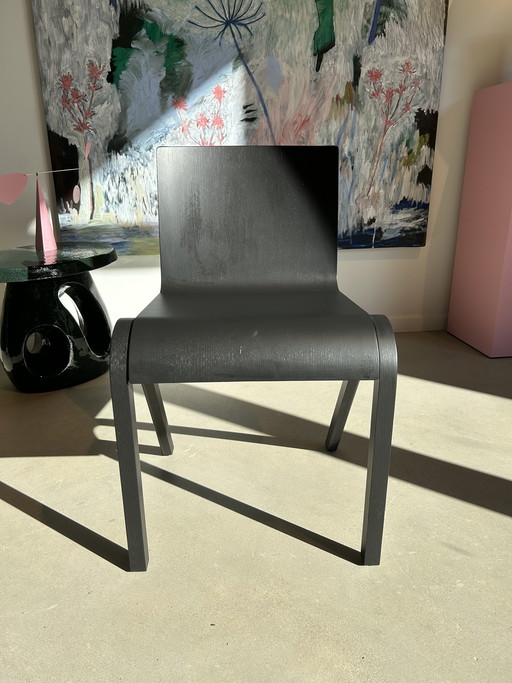 Chaise de salle à manger prête