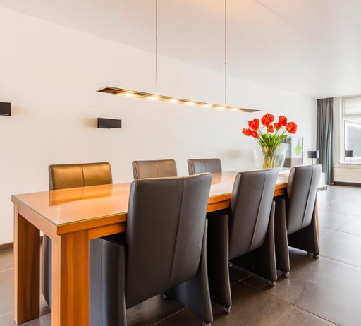 Notenhouten eettafel 200x100