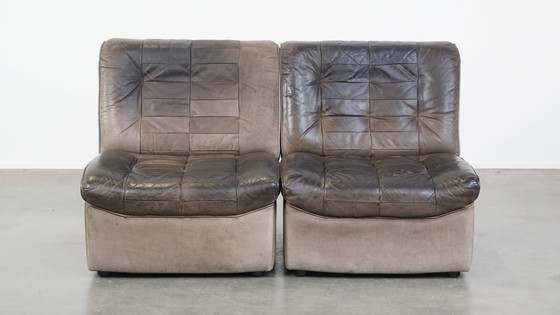 Image 1 of Graues Vintage Leder Elemente Design Sofa 2 Elemente + Hocker