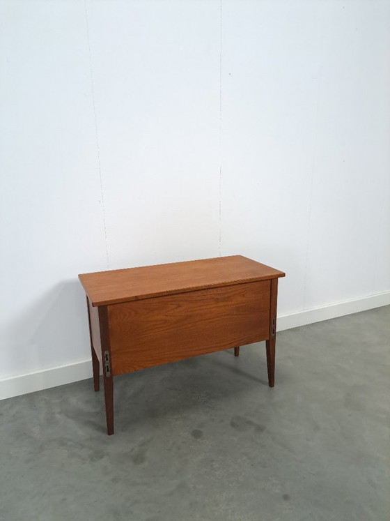 Image 1 of Coffre à jouets en teck danois, coffre de rangement