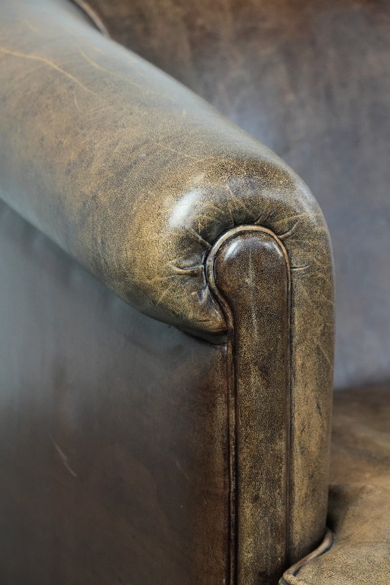 Image 1 of Vintage 2 zits bank gemaakt van cognac kleurig schapenleer in Engelse stijl