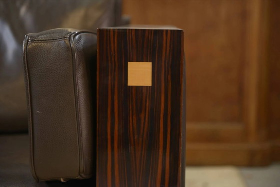Minimalist leather and Macassar ebony canapé from the 1980s. – 3-5 seaters, Wood, Design (photo 2 of 15)