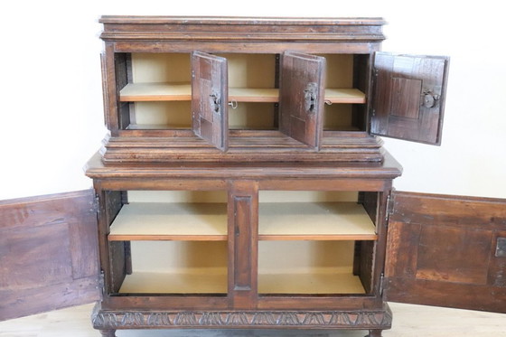 Image 1 of Antique Buffet in Solid Walnut, Italy 17th Century