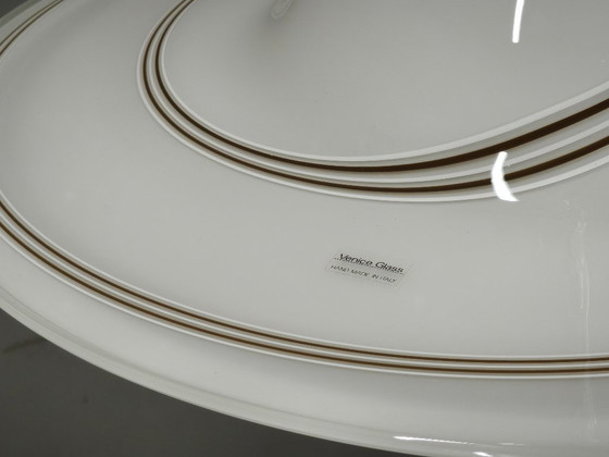 Paar Italiaanse Murano opaalglas en messing hanglampen uit de jaren 70 – Kroonluchters (photo 8 of 15)