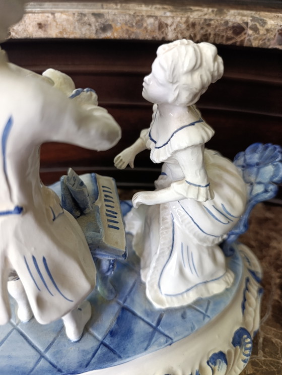 Large Capodimonte Porcelain Figurine Group – Sculpture (photo 7 of 11)