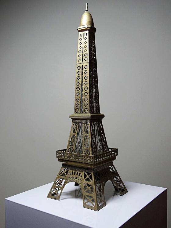 Image 1 of Large Eiffel Tower bottle, musical "Le Fiacre" vintage Japanese collection