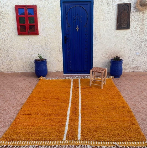 Handgemaakt traditioneel Beni Ouraine-tapijt – Alberto Bazzani, Vloerkleden en tapijten, Wool (photo 7 of 8)