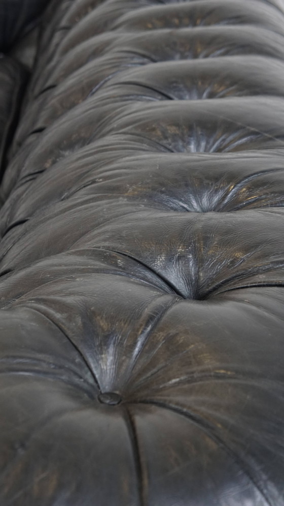 Image 1 of Black Beef Leather Chesterfield 2.5-Seater Sofa in English Style