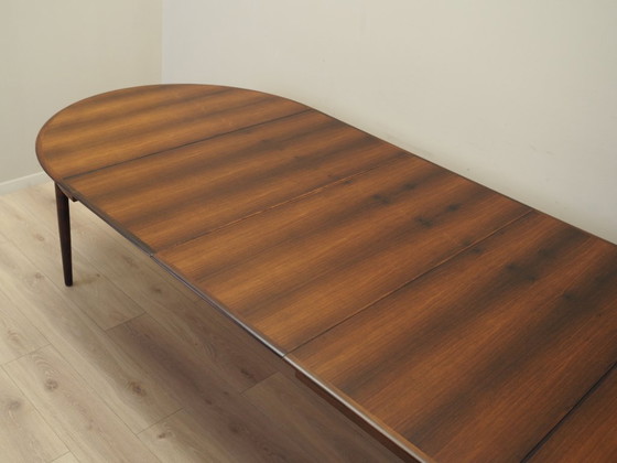 Image 1 of Table ronde en bois de rose, design danois, années 1970, production : Skovby Møbelfabrik