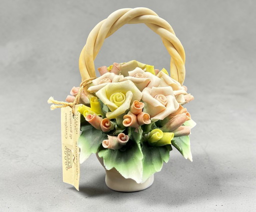 Capodimonte – Cestino di Rose Alta Manifattura, Porcellana Modellata a Mano, Miniatura d'Arte 10,5cm, Made in Italy