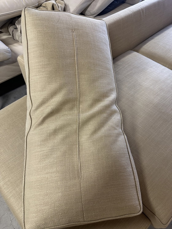 Divano Giorgetti Royal – Antonello Mosca – Design Italiano – Divani 2 posti, Textile (photo 4 of 10)