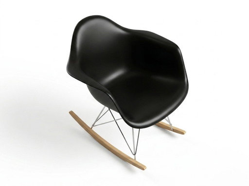 Authentieke Eames schommelstoel – Zwart & Hout – In zeer goede staat