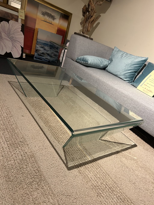 Bree's New World - Table basse en verre - Curvo