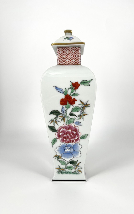 Image 1 of Vista Alegre - Chengtu - Vaso in porcellana