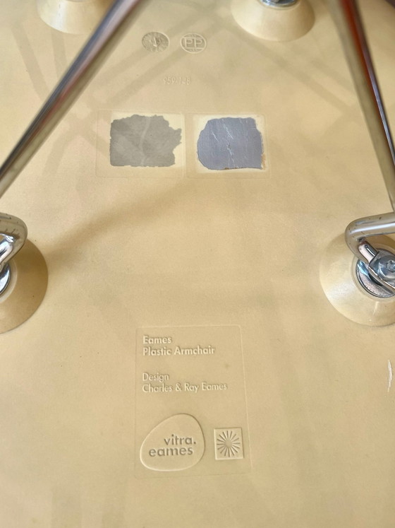 4x Vitra Eames Armlehnstühle – Beistellstühle, Polyester (photo 2 of 5)