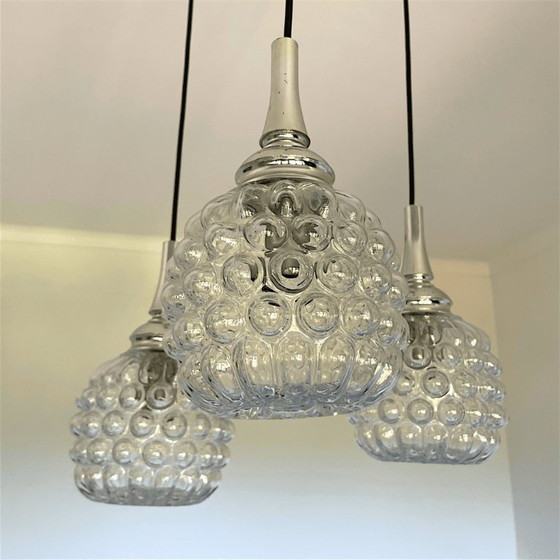 Mid Century Modern three light bubble glass cascading chandelier – Hustadt Leuchten (photo 7 of 16)