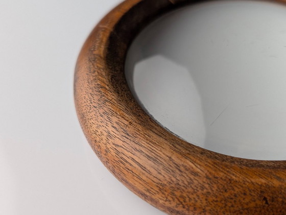 Image 1 of Lupa danesa de madera de nogal de mediados de siglo, década de 1950