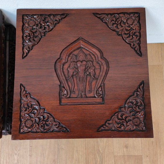 Image 1 of Set Oosterse salontafels, bijzettafels hout. Hand gestoken Aziatisch. SET PRIJS