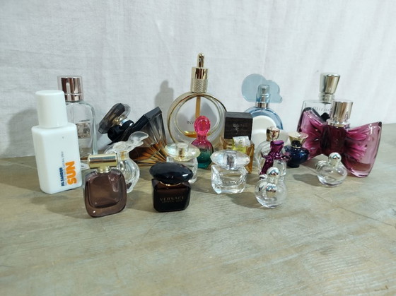 Image 1 of Frascos de perfume