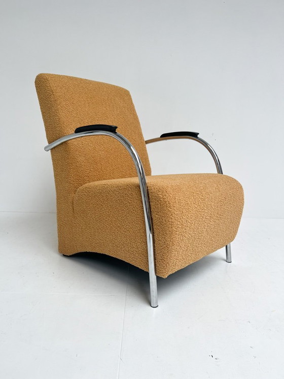 Image 1 of Poltrona Woood Halifax appena rivestita in tessuto teddy