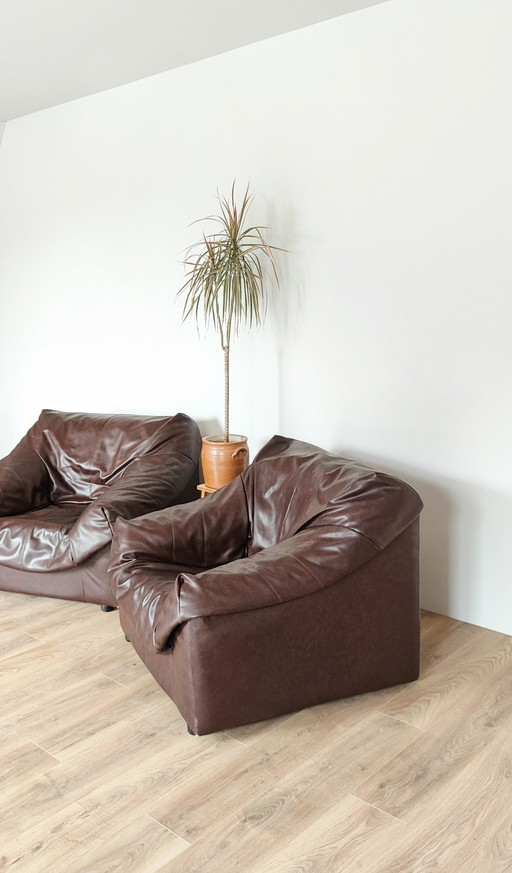 2 x armchairs, eenpersoons zetels 