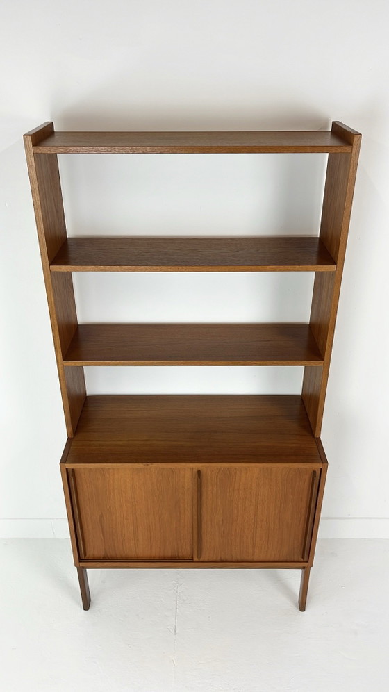 Teak veneer vintage bookcase – Wood (photo 5 of 11)